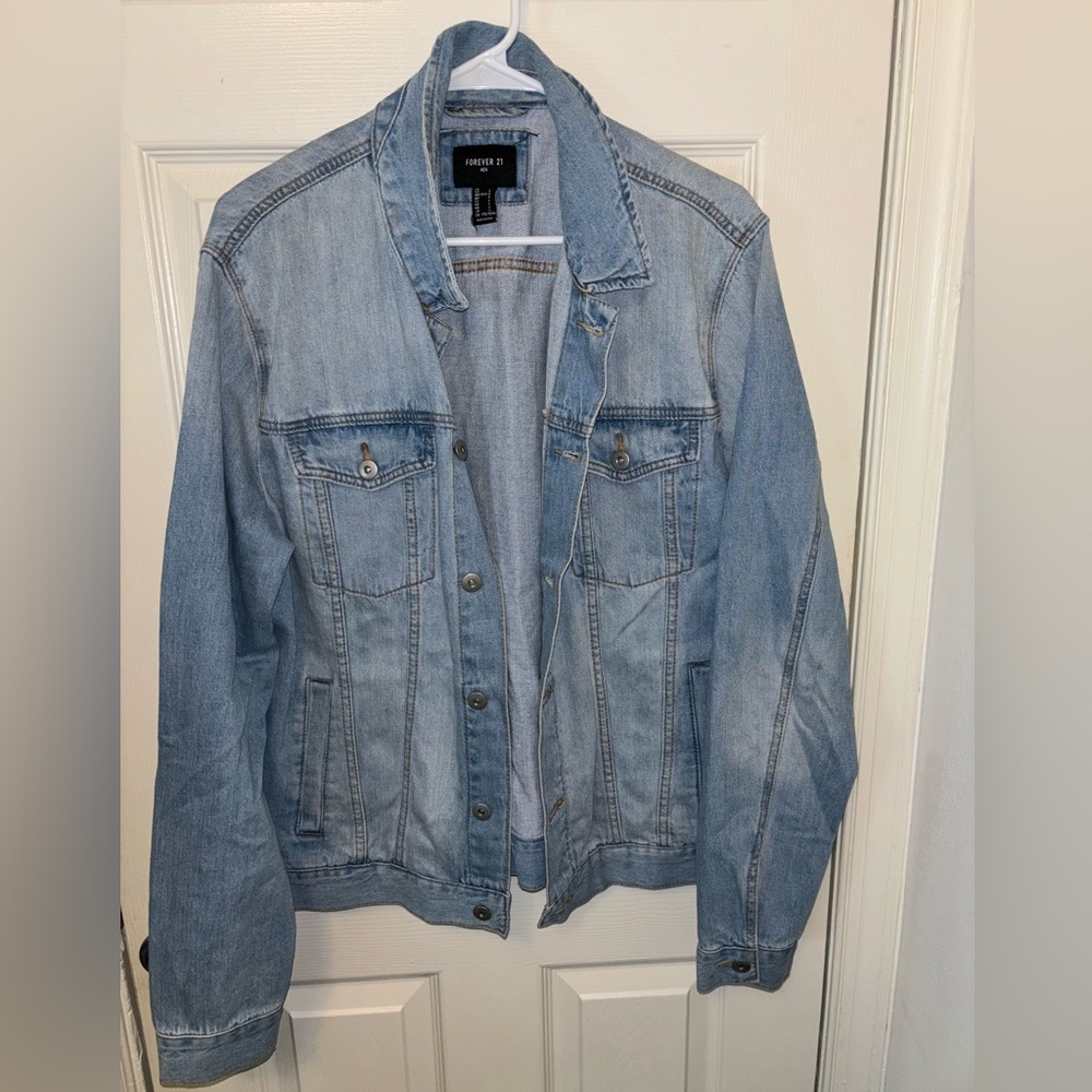 Women’s Jean Jacket